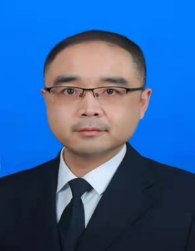 屈骏