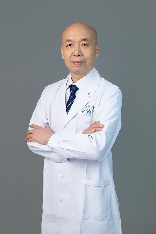肖华斌