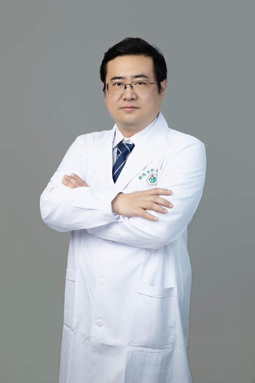 李磊