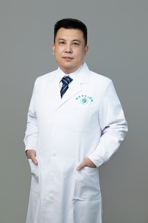 李兵